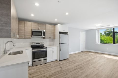 Photo of 632 Centre St #301, Boston, MA 02139 (MLS # 73526872)