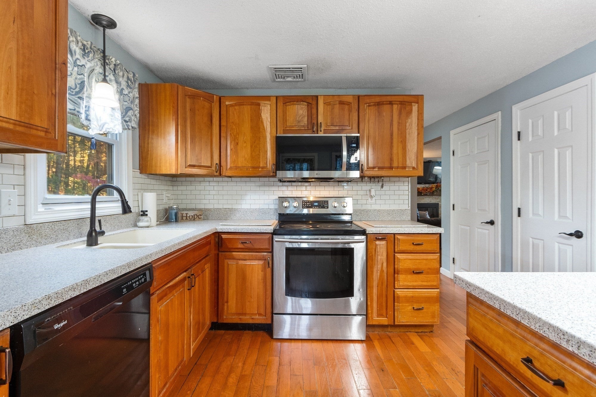 128 Birchcroft Rd, Leominster, MA, 128 Birchcroft Rd, Leominster, MA Photo #11