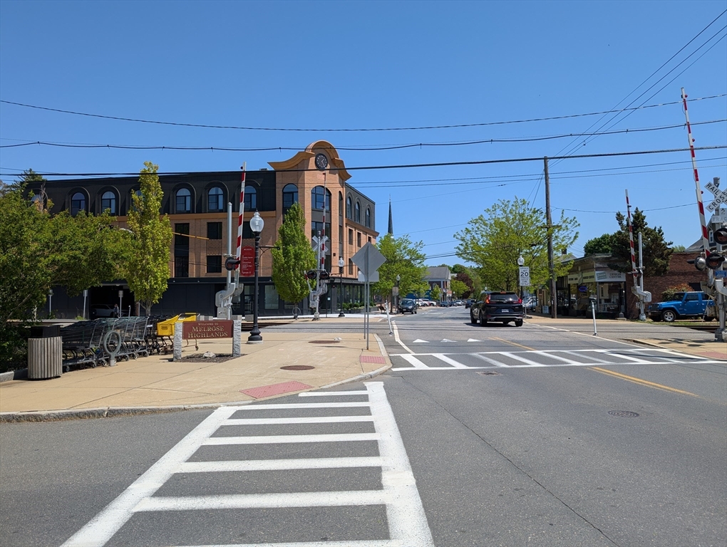 85 W Highland Ave