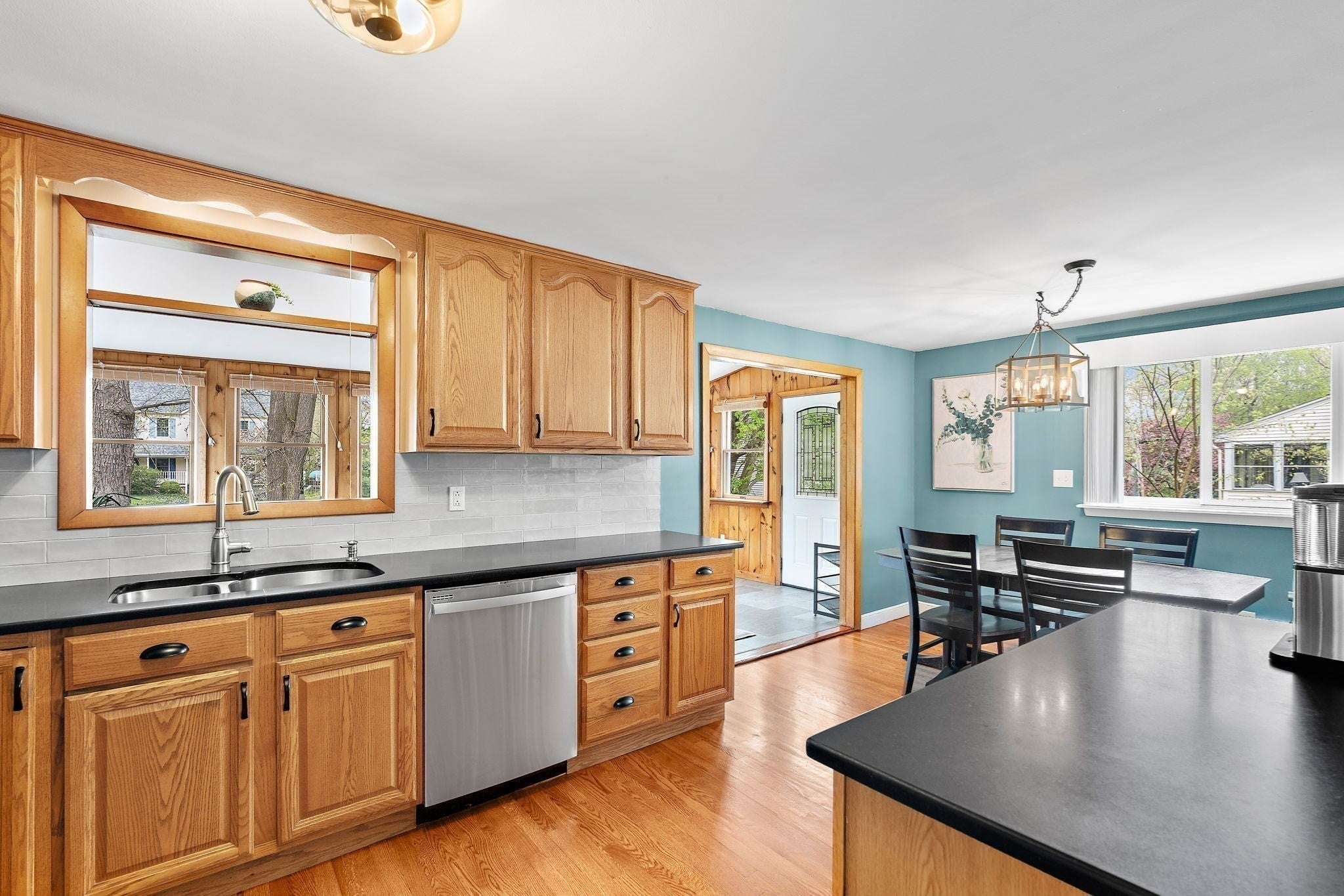 82 Edsel Road