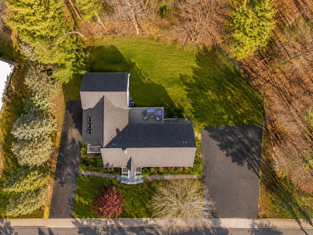 5 Flintlocke Rd
