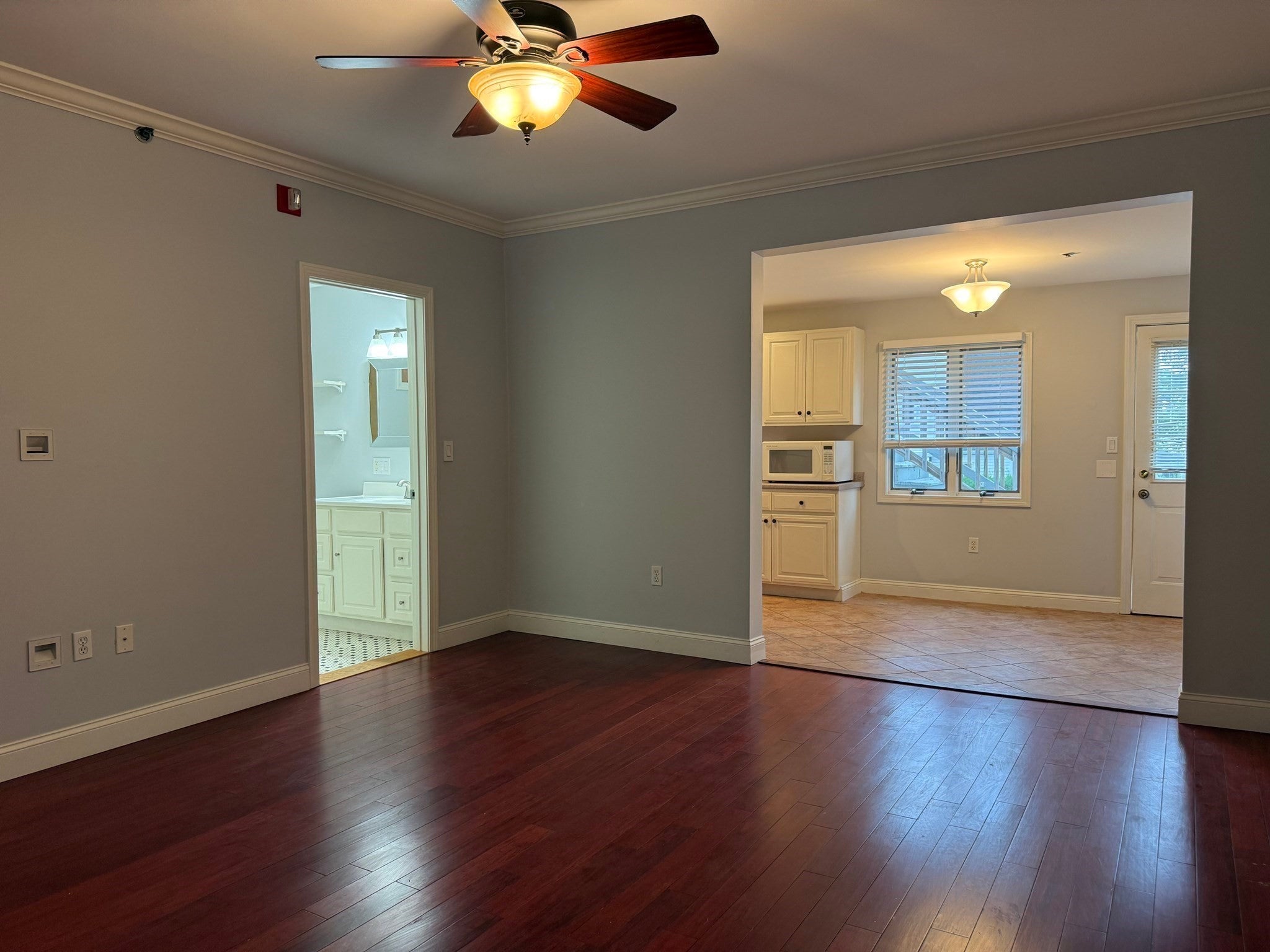 138 High St #A, Newburyport, MA Photo #3