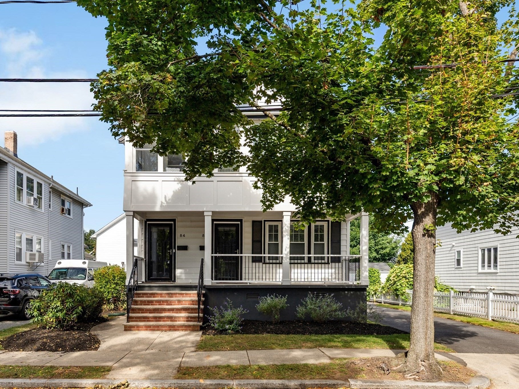 84 Beacon St 84