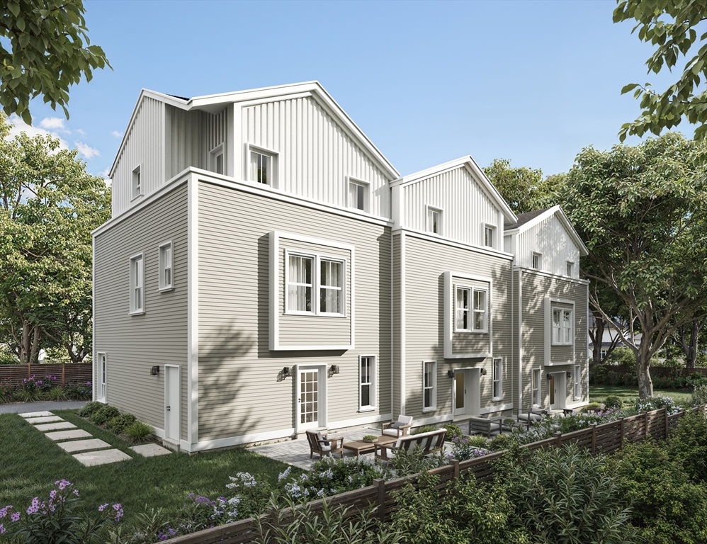 257R Market Street 1