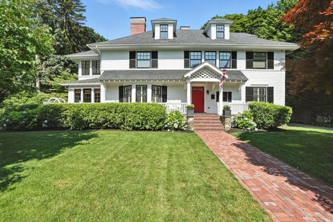 Photo of 15 Winthrop Road, Lexington, MA 02421 (MLS # 73508929)