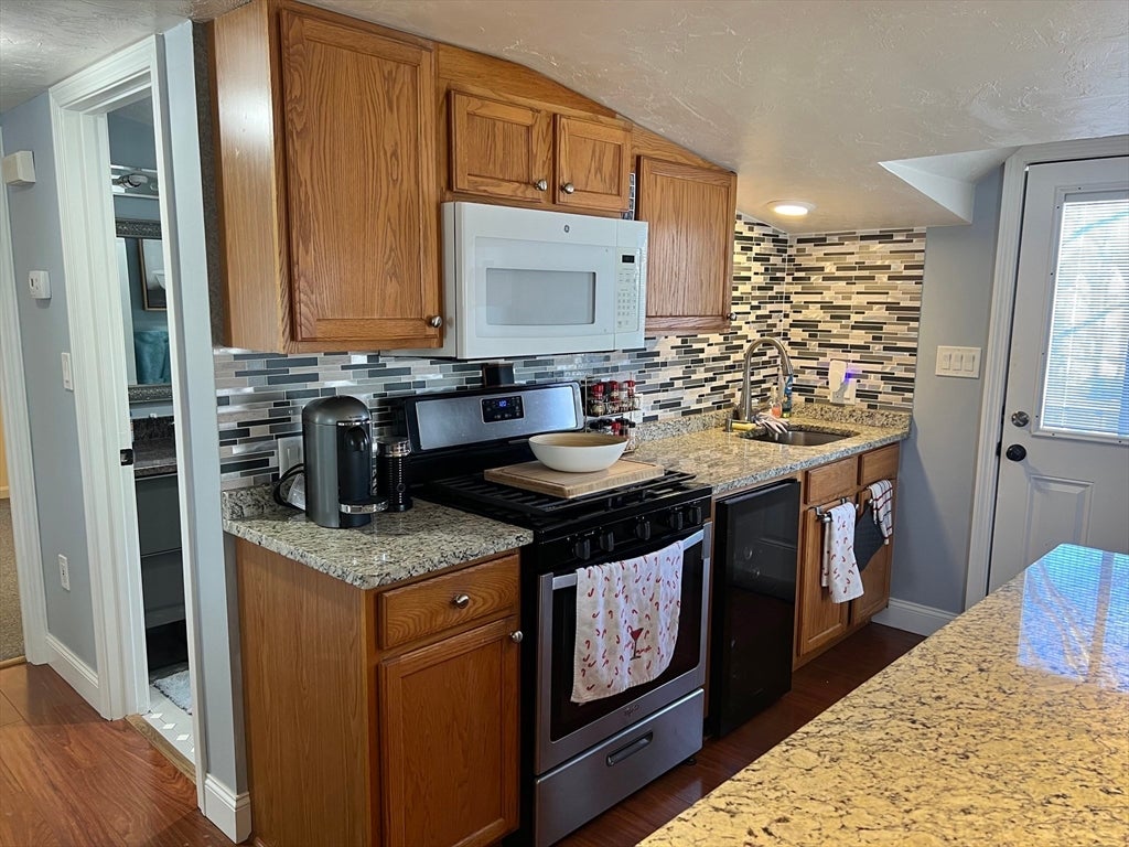 14 Union St #2, Quincy, MA Photo #2