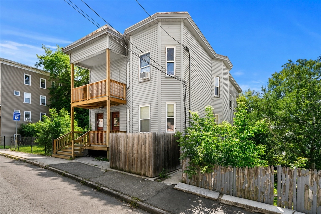38 Wilson St (38-40)