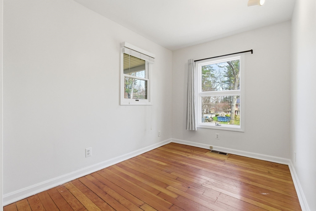 10 Avila Rd, Billerica, MA Photo #20