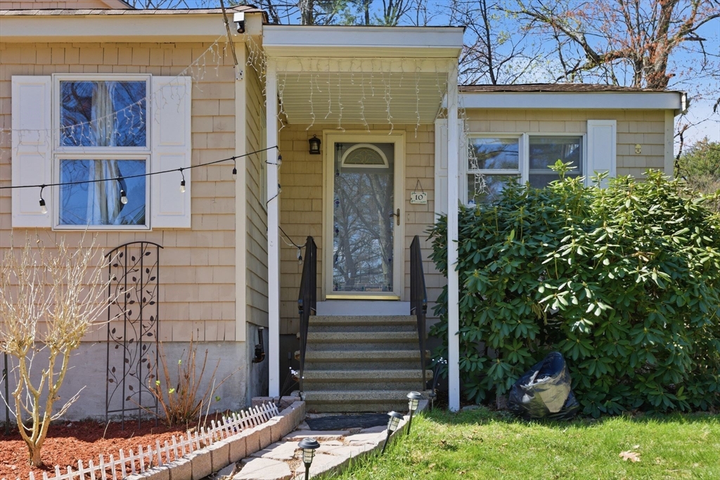 10 Avila Rd, Billerica, MA Photo #4