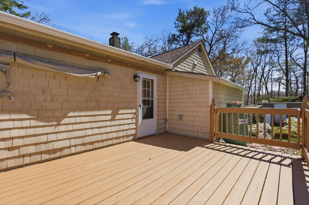 10 Avila Rd, Billerica, MA Photo #24