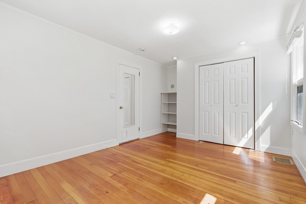 10 Avila Rd, Billerica, MA Photo #13