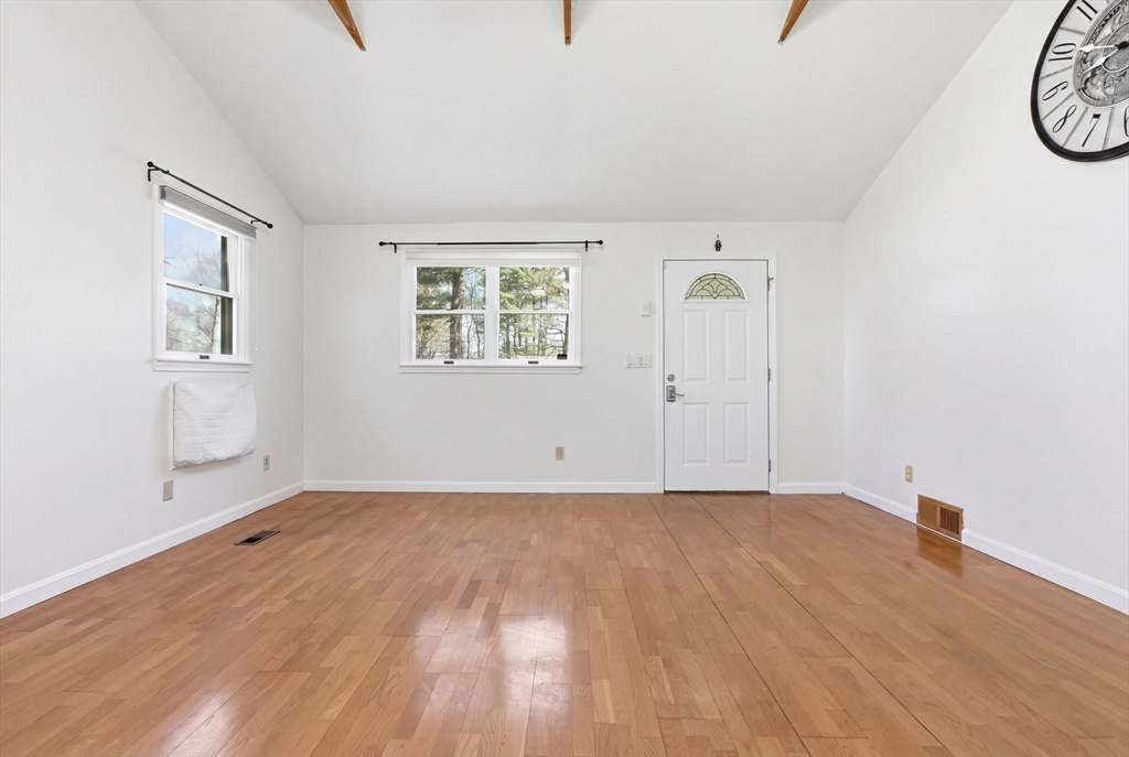 10 Avila Rd, Billerica, MA Photo #5