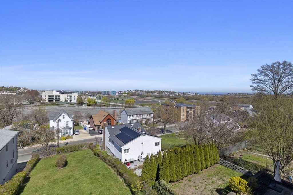 85 Faywood Avenue