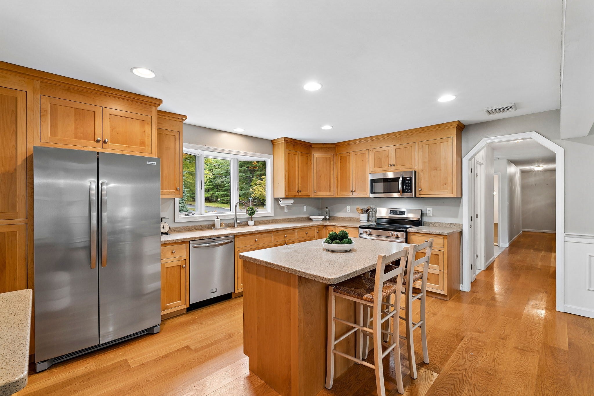 272 Mill St, Holliston, MA, 272 Mill St, Holliston, MA Photo #7
