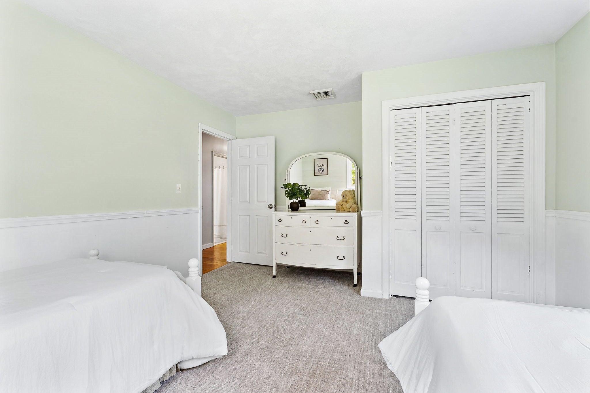 272 Mill St, Holliston, MA, 272 Mill St, Holliston, MA Photo #20