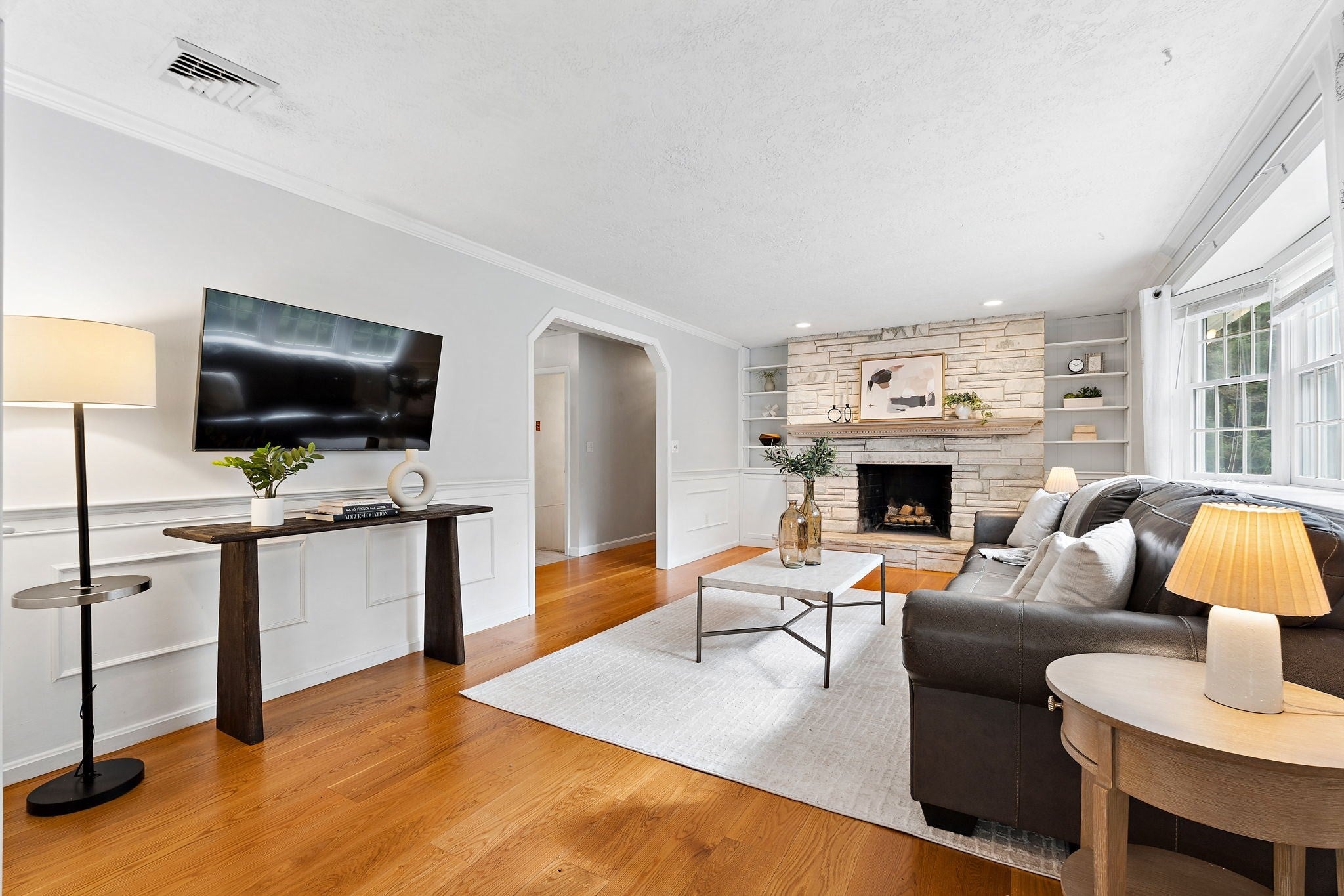 272 Mill St, Holliston, MA, 272 Mill St, Holliston, MA Photo #5