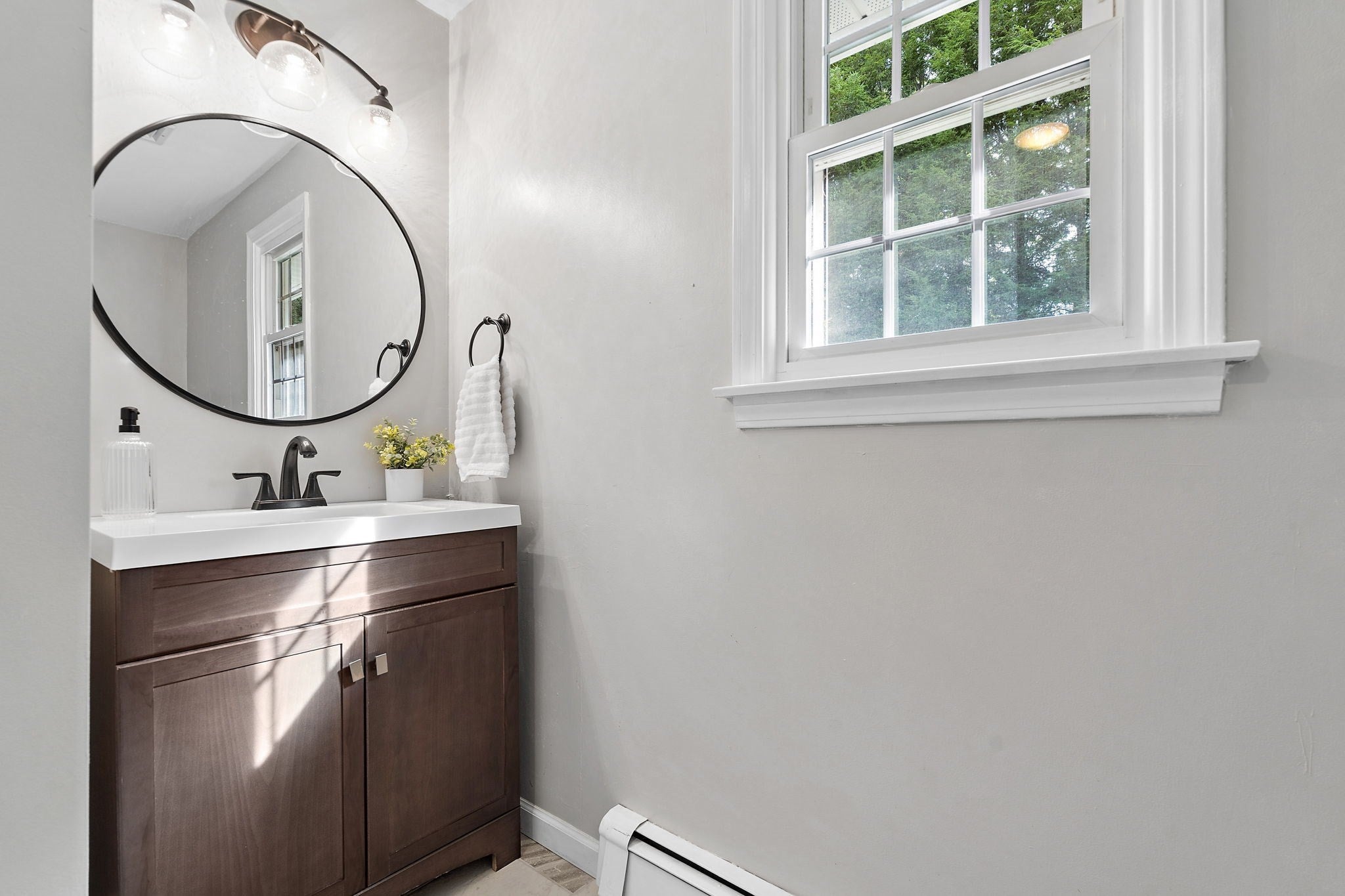 272 Mill St, Holliston, MA, 272 Mill St, Holliston, MA Photo #15