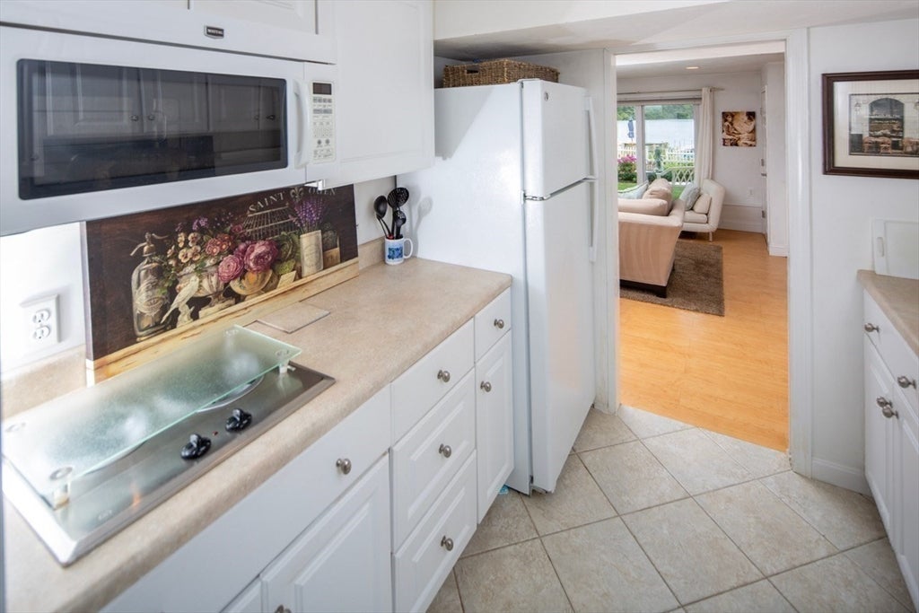 197 Roxy Cahoon Rd, Plymouth, MA, 197 Roxy Cahoon Rd, Plymouth, MA Photo #34