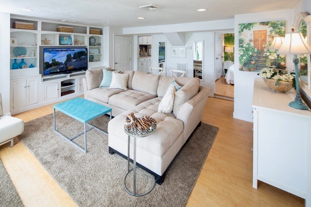 197 Roxy Cahoon Rd, Plymouth, MA, 197 Roxy Cahoon Rd, Plymouth, MA Photo #31