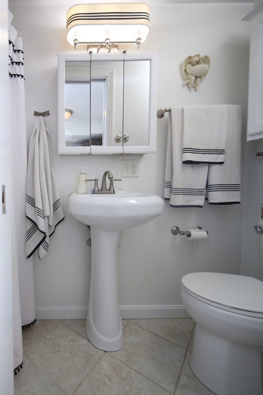 197 Roxy Cahoon Rd, Plymouth, MA Photo #34