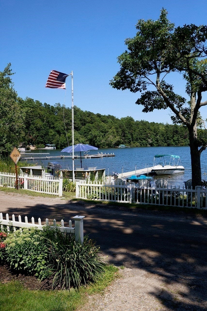 197 Roxy Cahoon Rd, Plymouth, MA Photo #38