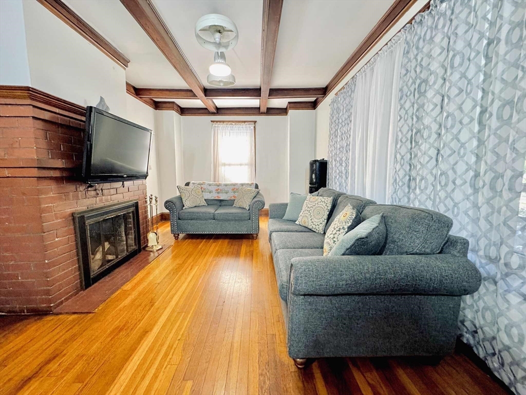 21 Herman St