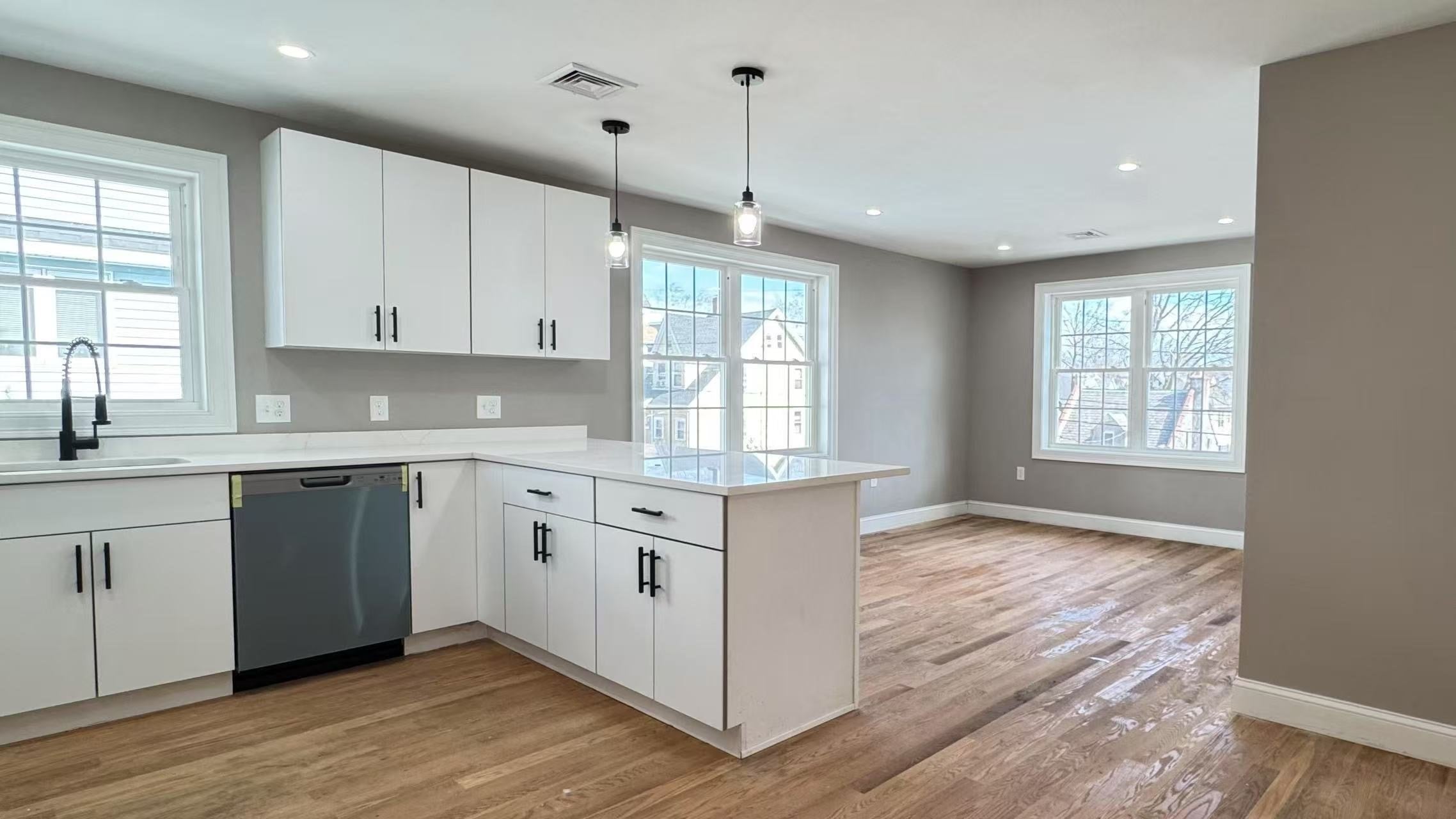27 Dedham ST, Revere, MA Photo #3