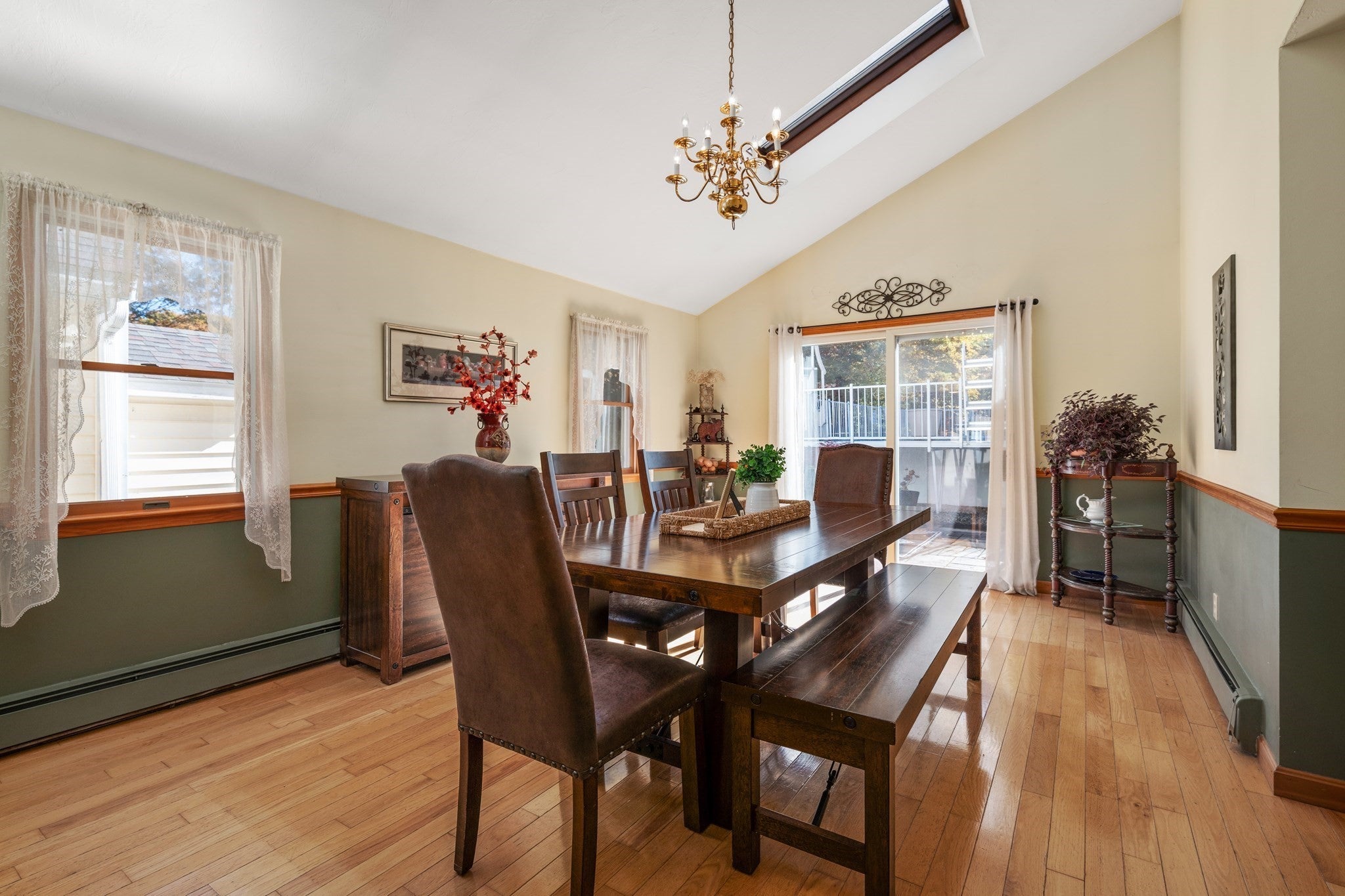 2 Pine Cone Rd, Canton, MA Photo #9