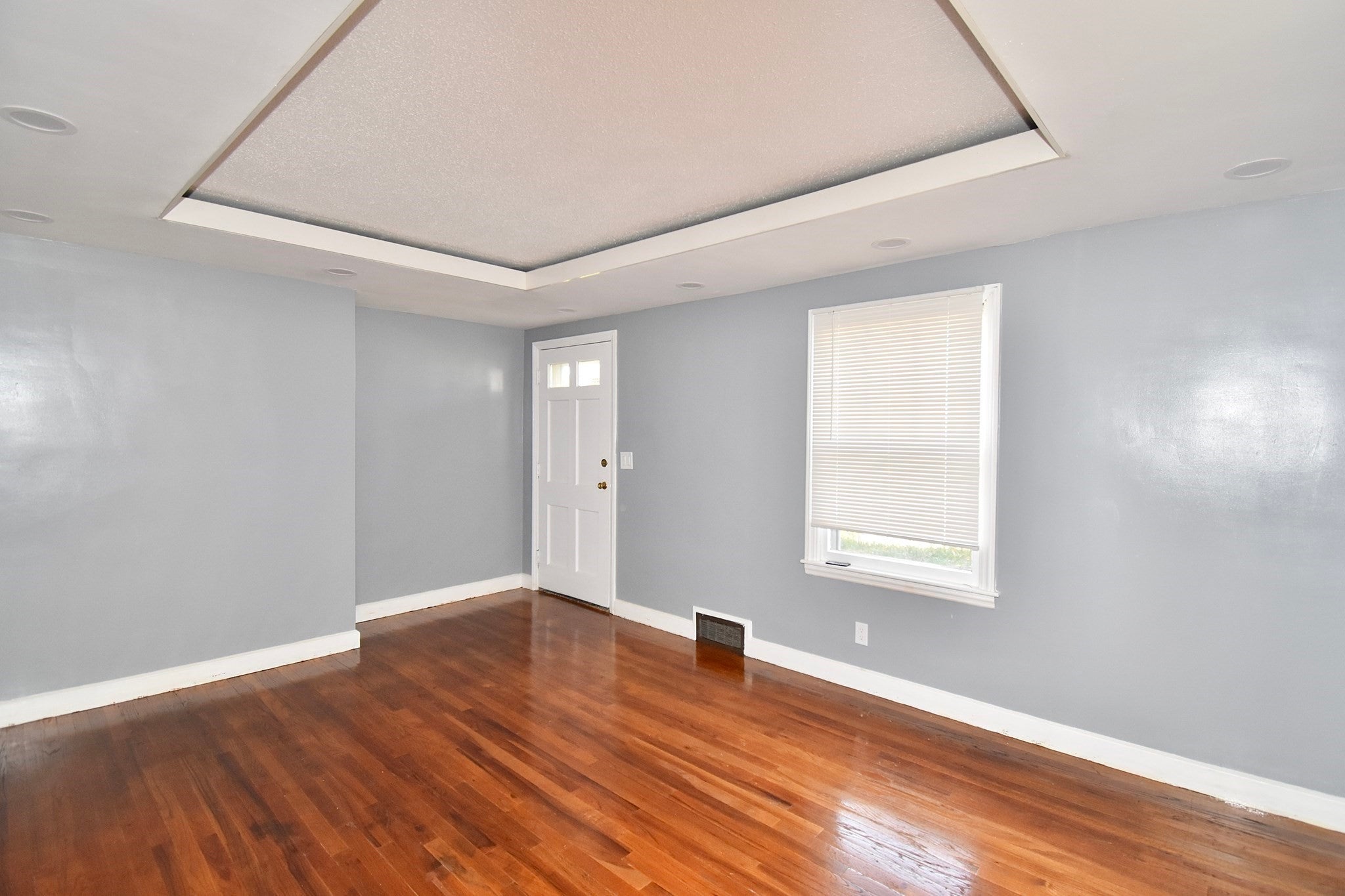 95 Kingsley St, Springfield, MA Photo #12