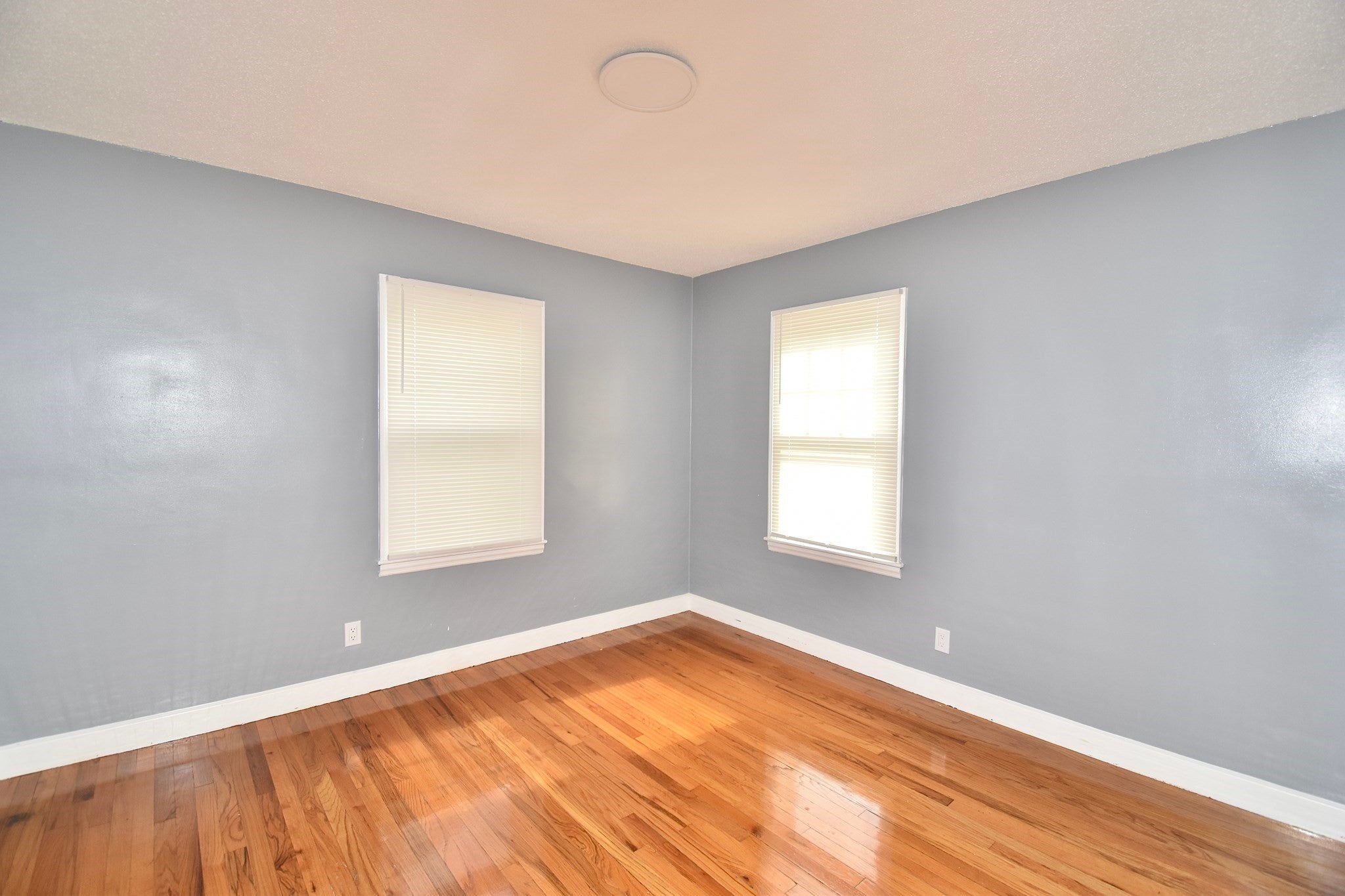 95 Kingsley St, Springfield, MA Photo #20