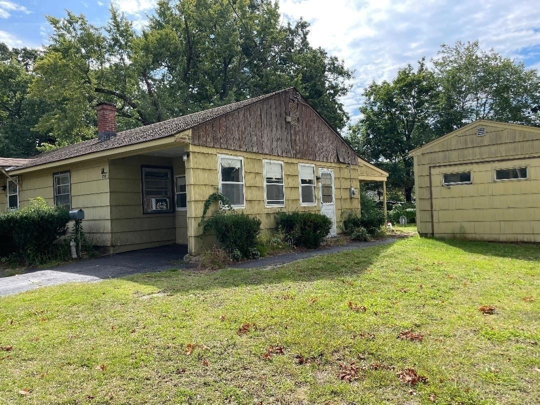 732 James Street, Chicopee, MA, 732 James Street, Chicopee, MA Photo #4