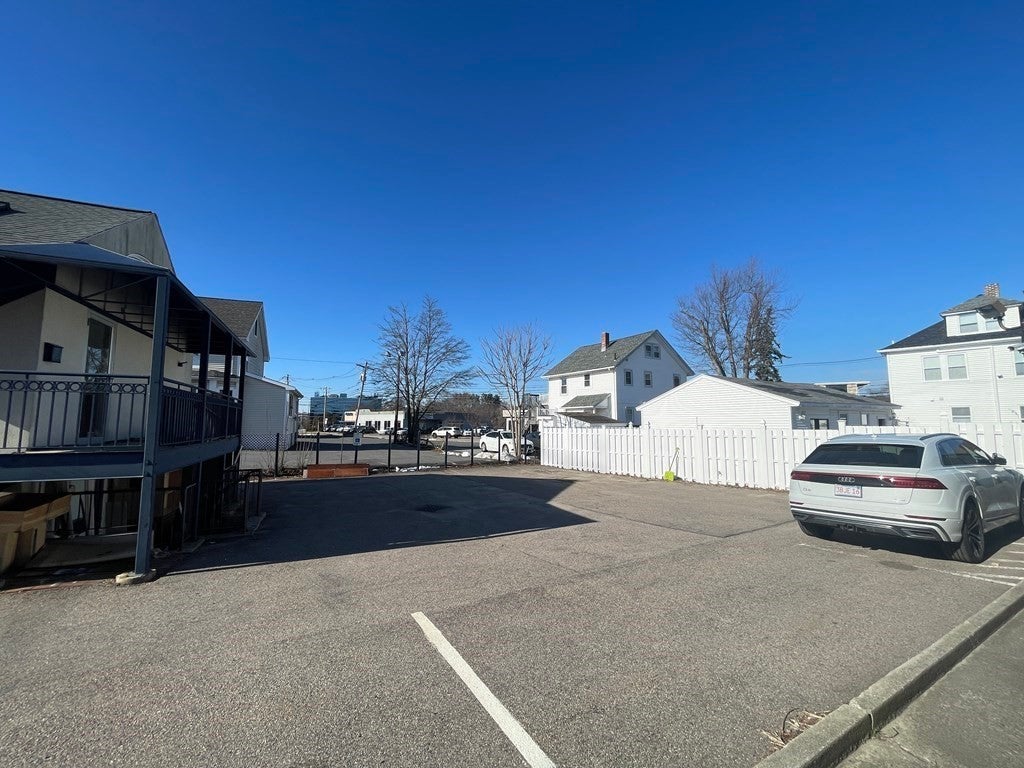 429 Worcester Road