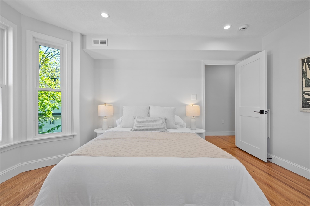 3 Hillside Ave #2, Somerville, MA, 3 Hillside Ave #2, Somerville, MA Photo #10