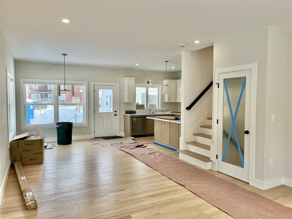 140 Arlington Street 1