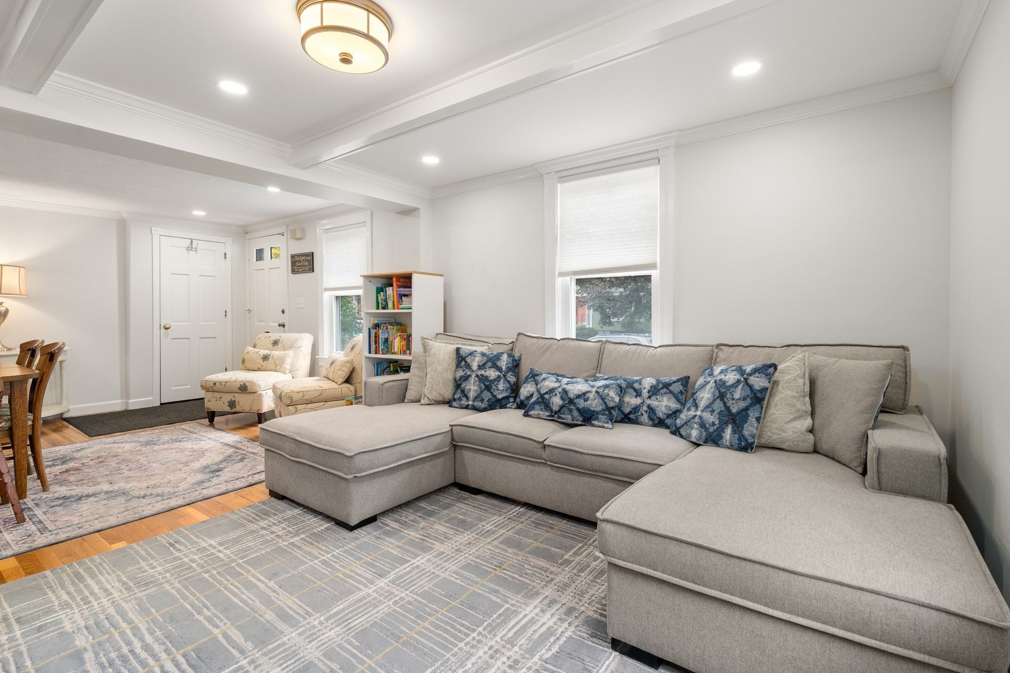78 Pleasant St 78