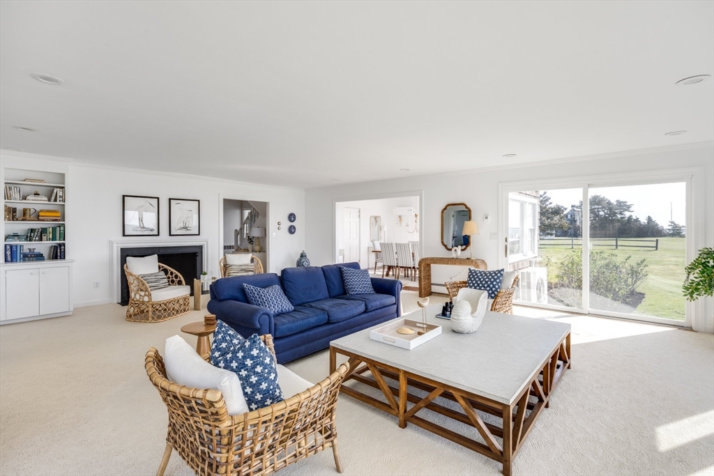 Barnstable, Massachusetts 02655, United States, 6 Bedrooms Bedrooms, ,6 BathroomsBathrooms,Residential,Active,125280