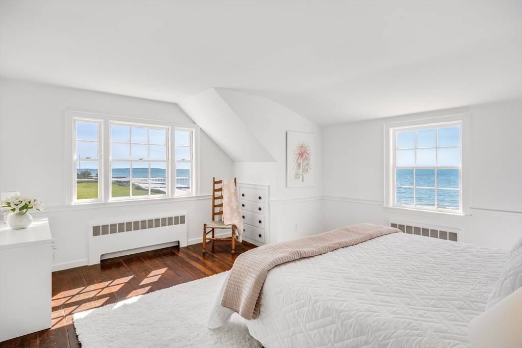 Barnstable, Massachusetts 02655, United States, 6 Bedrooms Bedrooms, ,6 BathroomsBathrooms,Residential,Active,125280