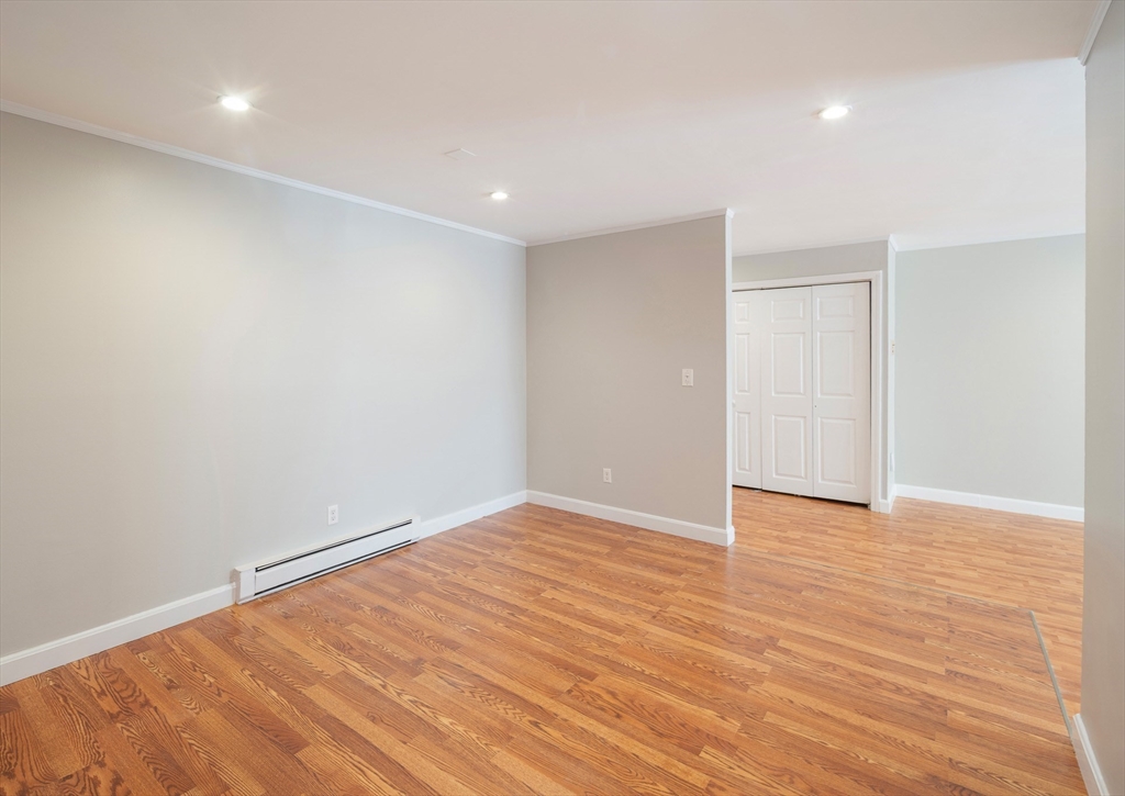 9 Weld St 14