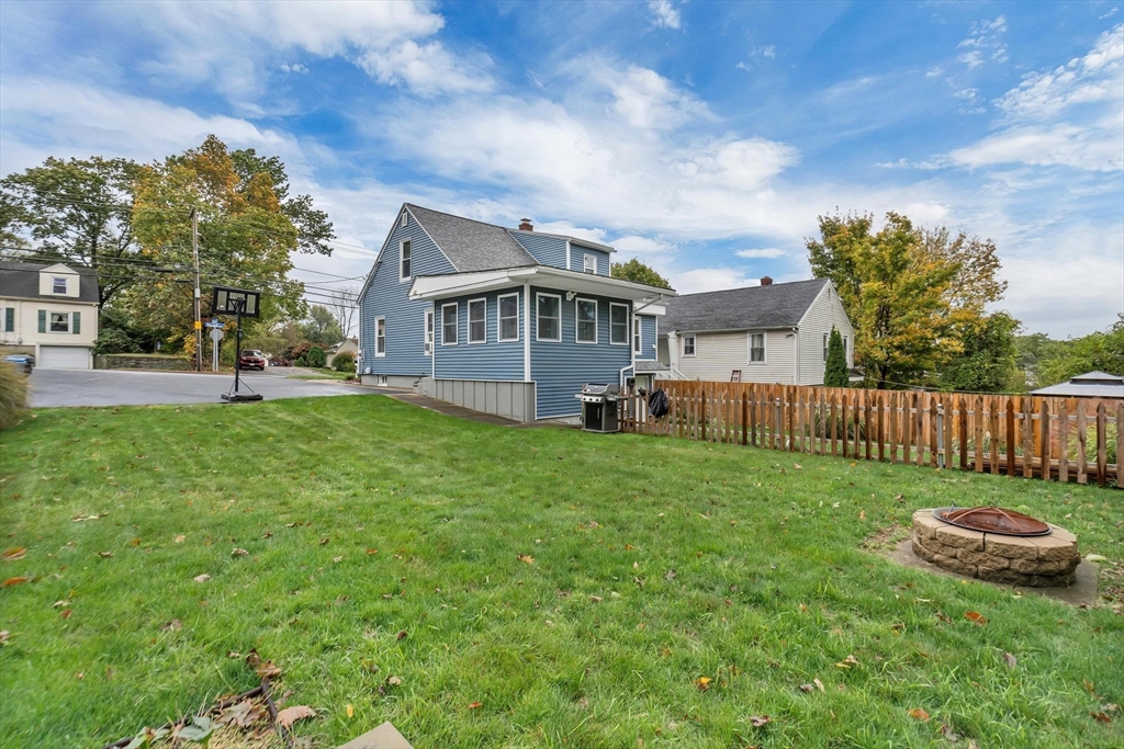 44 Marshall Ave