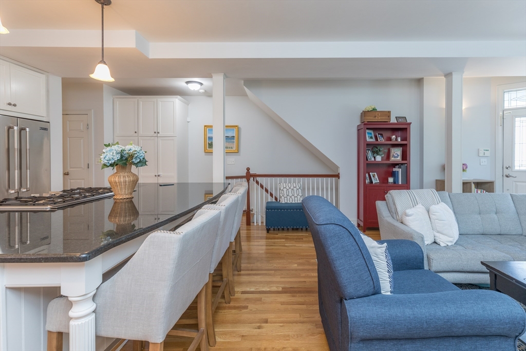 2 Lamson St A