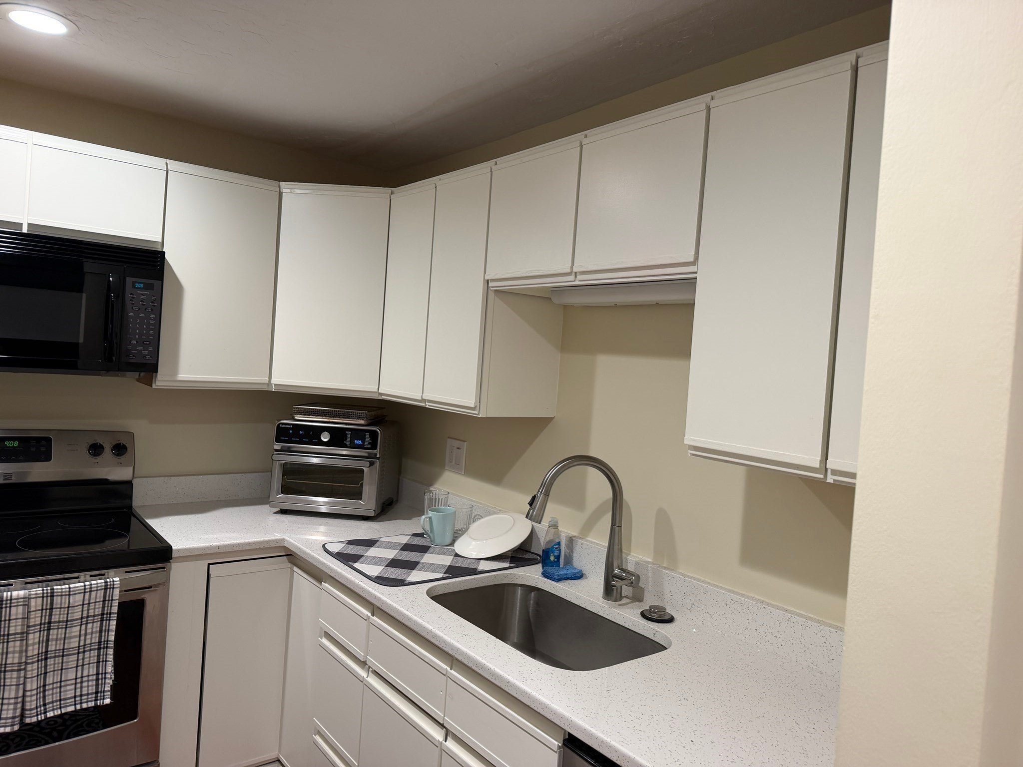 44 Elm St #304, Worcester, MA, 44 Elm St #304, Worcester, MA Photo #3