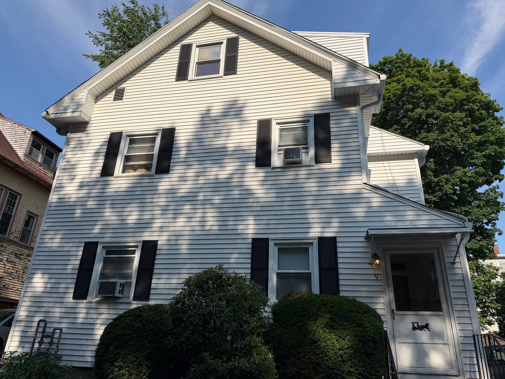 Photo of 9 Wachusett St, Worcester, MA