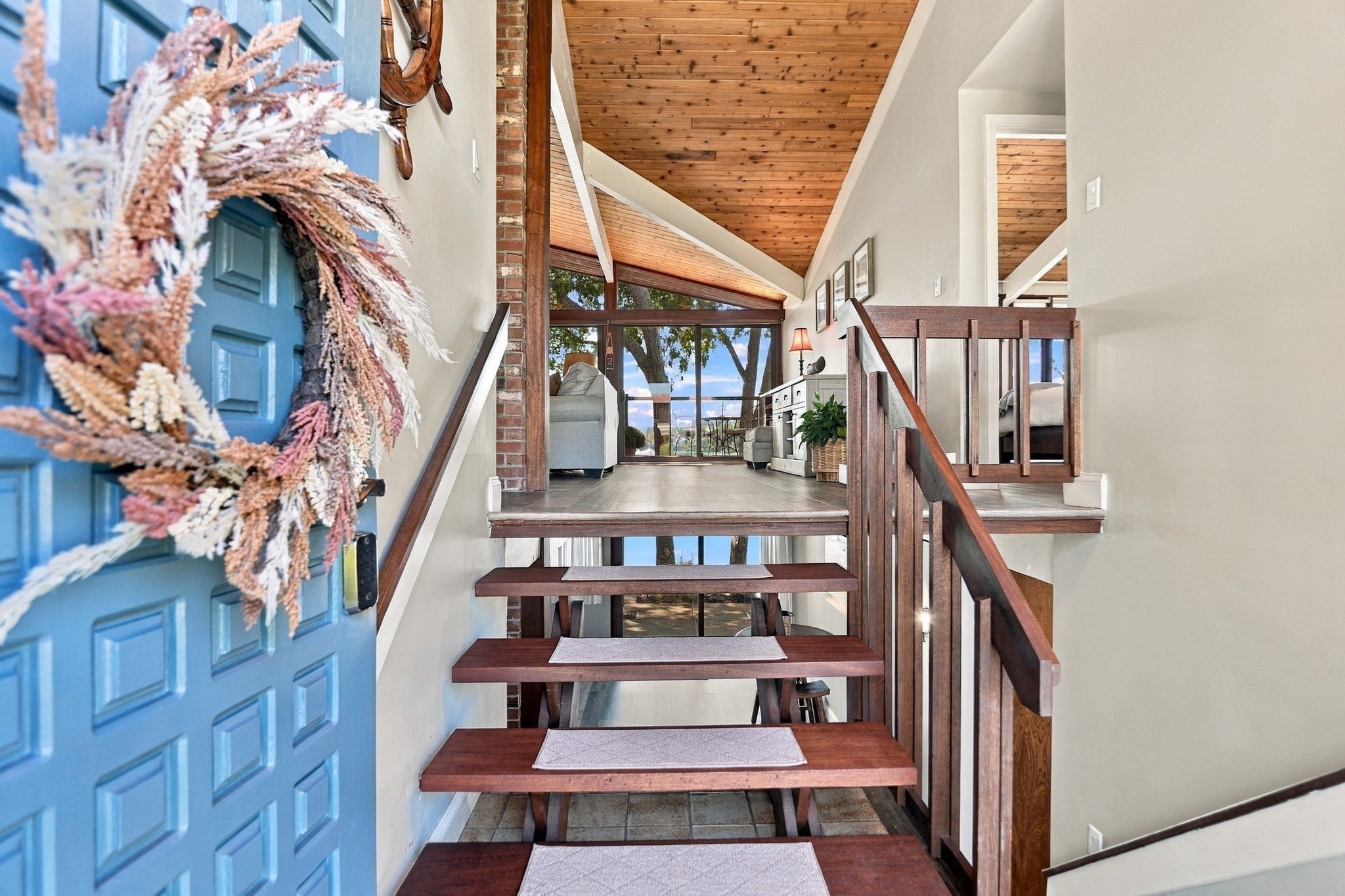 32 Eagle Hill Dr