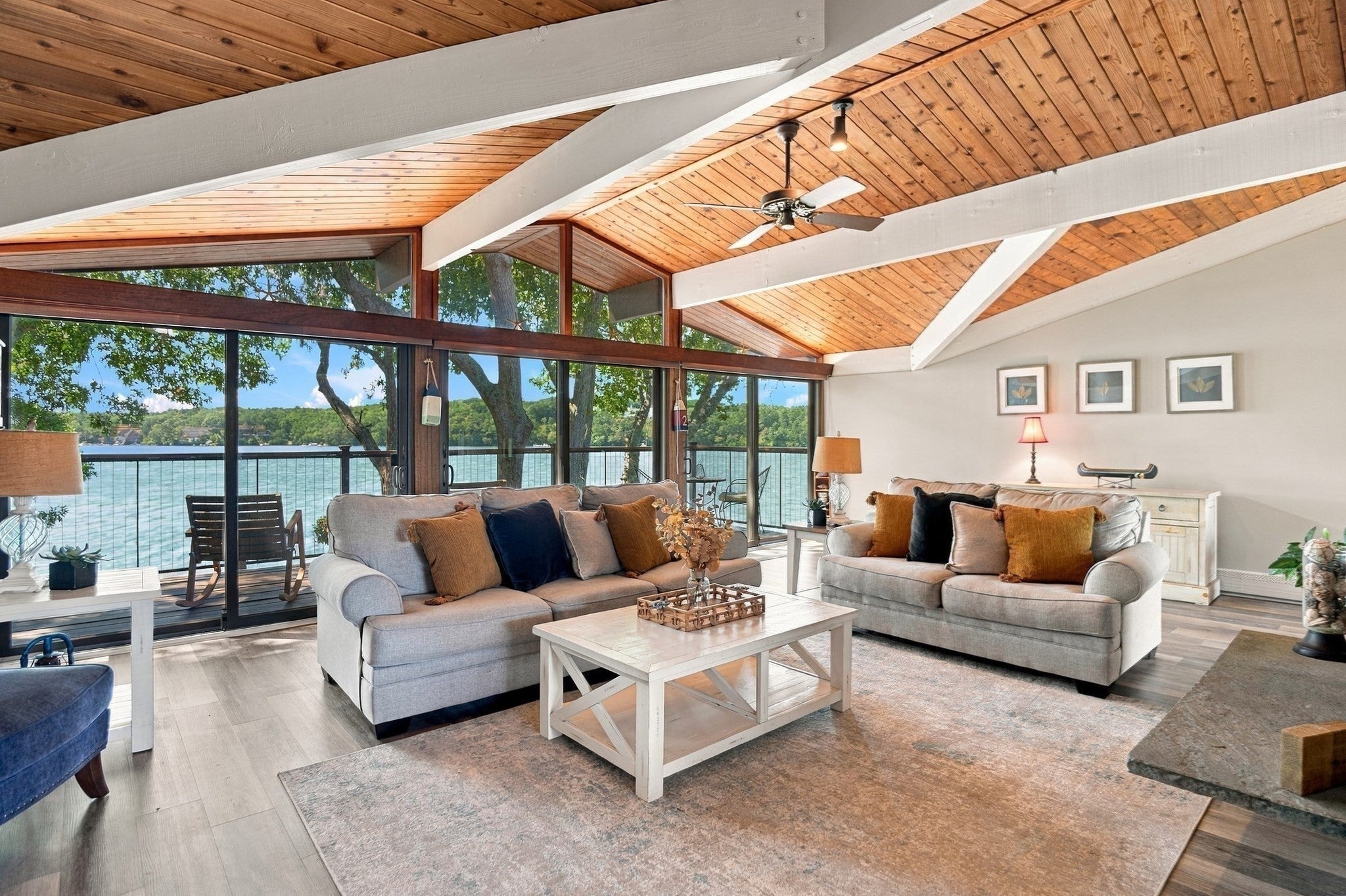 32 Eagle Hill Dr