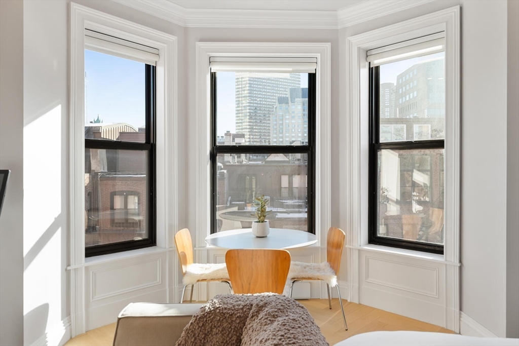 160 Commonwealth Ave 410