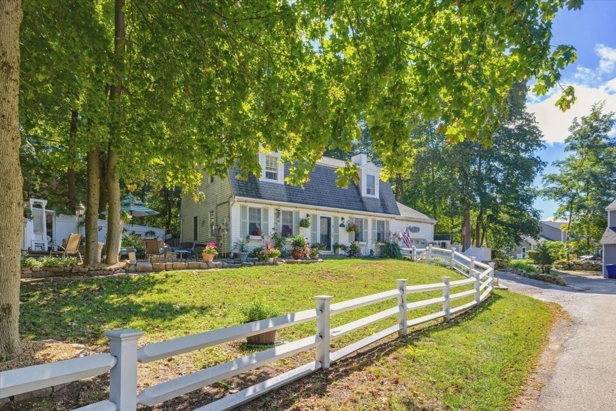 4 Brierwood Ct, Gloucester, MA, 4 Brierwood Ct, Gloucester, MA Photo #35