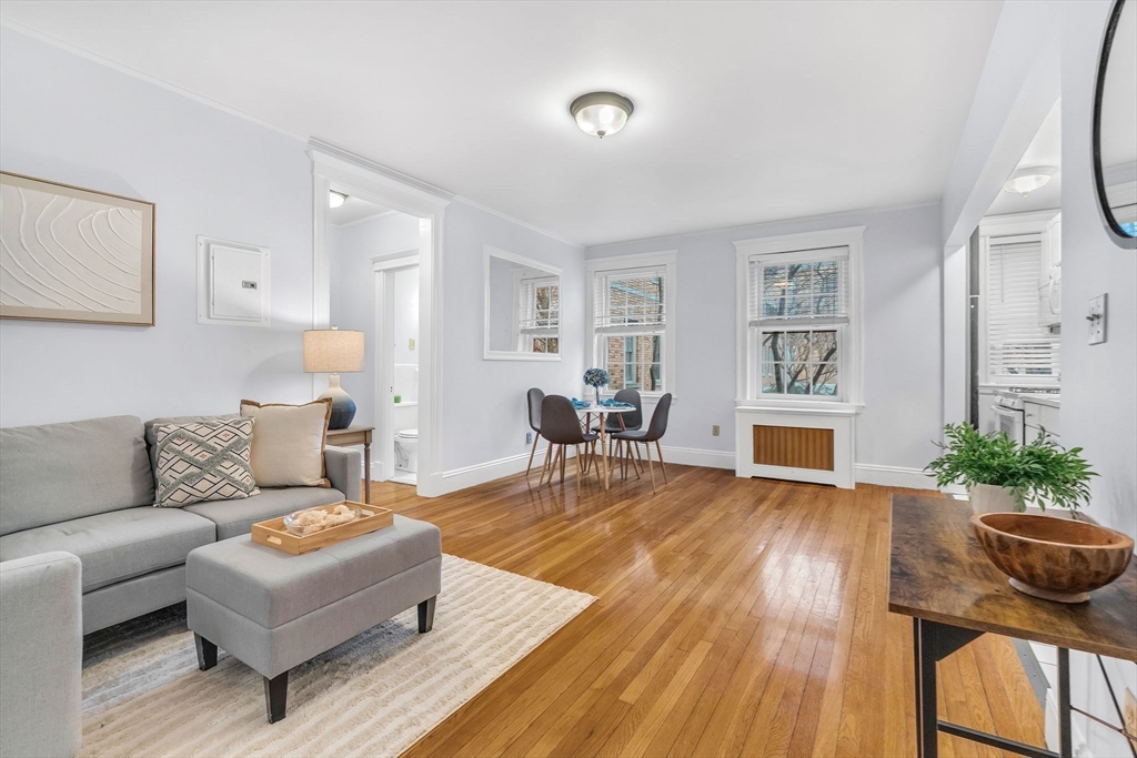 860 Massachusetts Ave 852-3