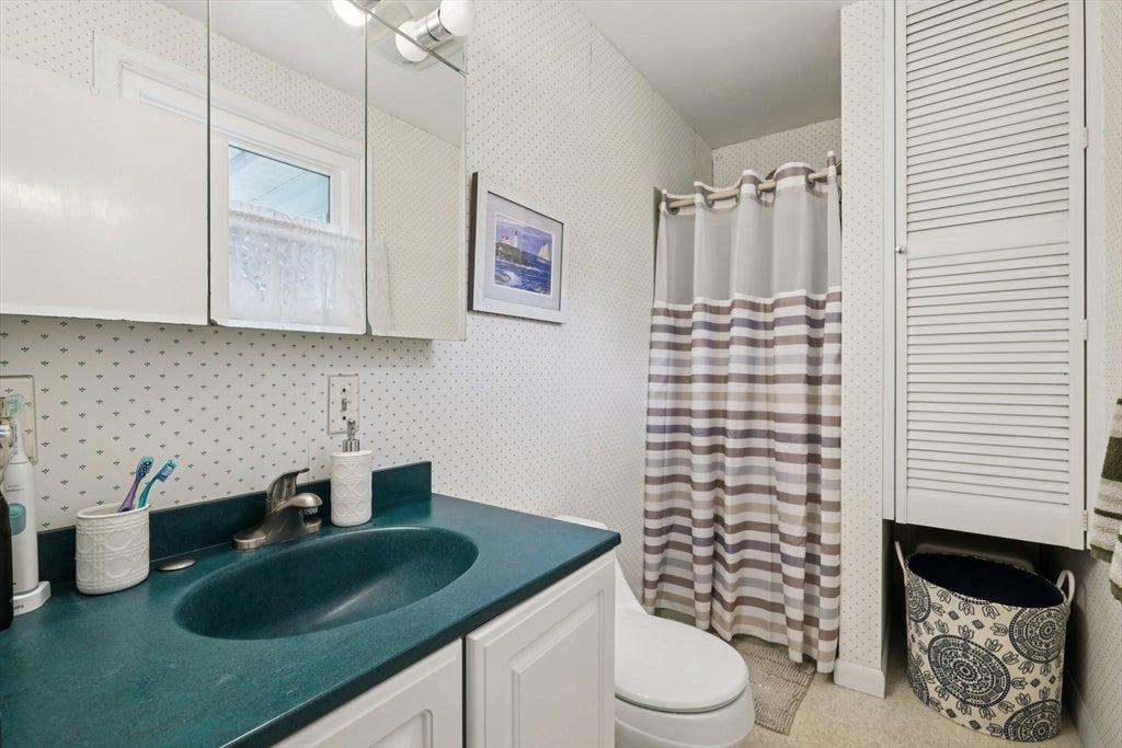 345 Raleigh Tavern Ln, North Andover, MA, 345 Raleigh Tavern Ln, North Andover, MA Photo #14