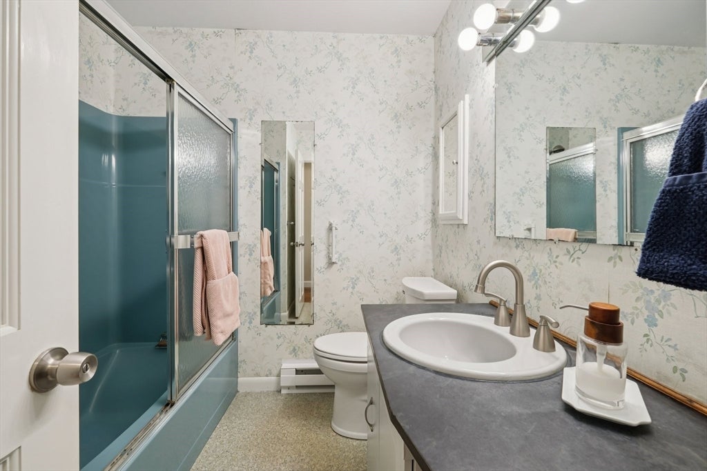 345 Raleigh Tavern Ln, North Andover, MA, 345 Raleigh Tavern Ln, North Andover, MA Photo #17
