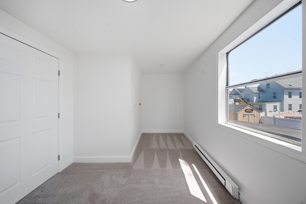13 Hilton St